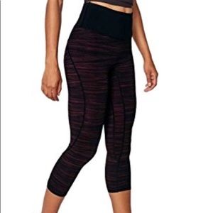 Lululemon Run The Day Crop Size 10